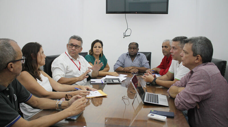 with 215302 Easy Resize.com