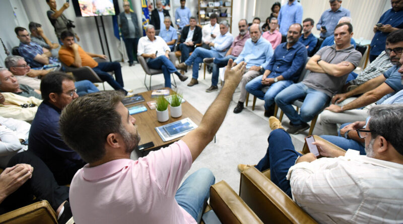 with 215350 Easy Resize.com