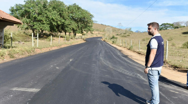 with 215684 Easy Resize.com