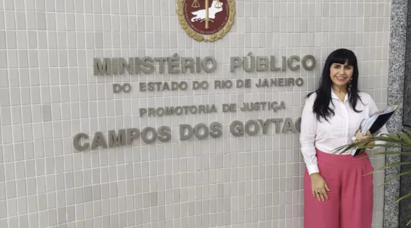 c3a2b2e5f9b2aeffe7e8640d9d6f6fec L Easy Resize.com