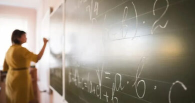 Senado aprova piso de R$ 5.130 para professores e nova regra de reajuste