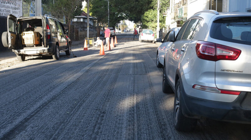 with 216390 Easy Resize.com