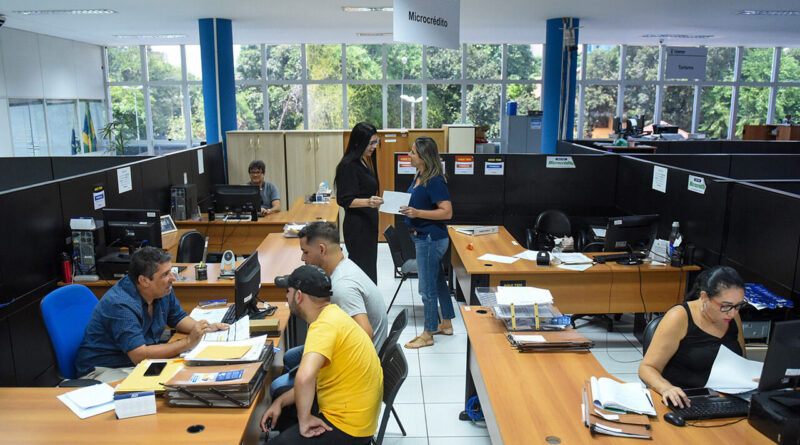 with 216432 Easy Resize.com