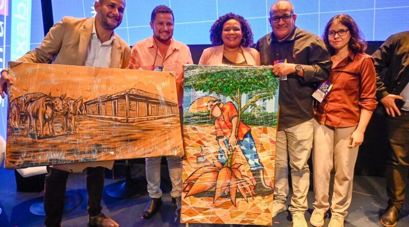 Evento com Ministra da Cultura Divulgacao SMEC 3 Easy Resize.com