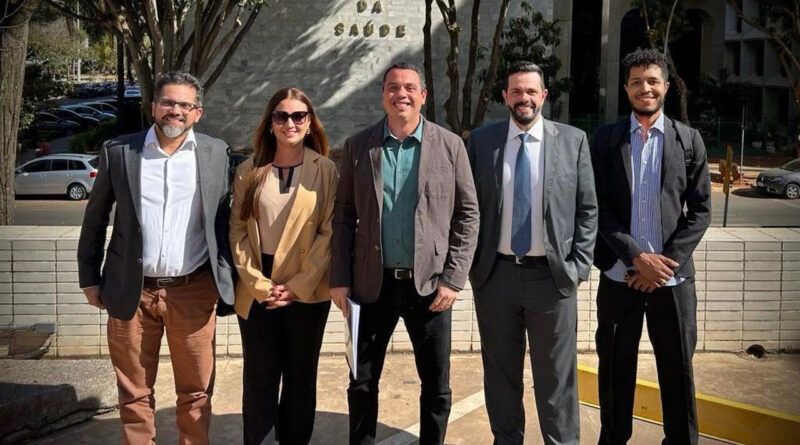 with 217852 Easy Resize.com