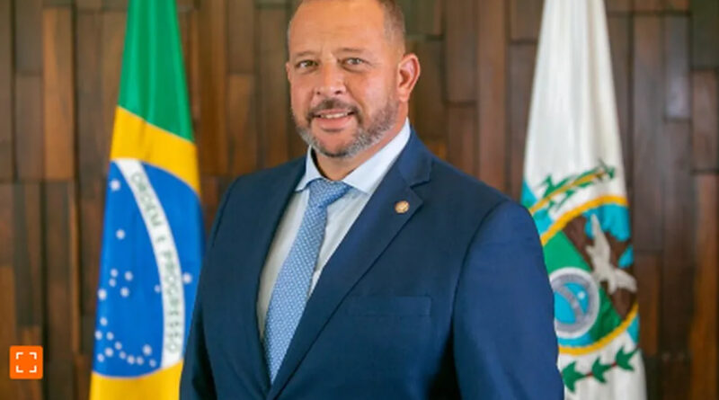 deputado Easy Resize.com