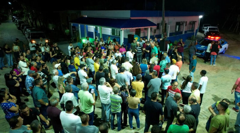 with 220644 Easy Resize.com