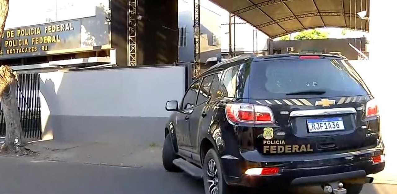 PF apreende R$ 500 mil em dinheiro vivo com funcionárias de sindicato em Campos
