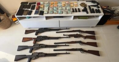 PF prende em flagrante homem apontado como motorista de Ronnie Lessa e do Escritório do Crime