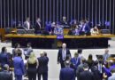Câmara flexibiliza regras de licitações e abre brecha para reduzir transparência nas compras públicas
