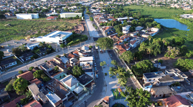 with 223702 Easy Resize.com