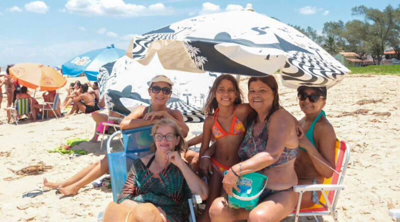 with 224464 Easy Resize.com