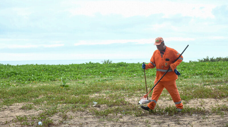 with 224494 Easy Resize.com