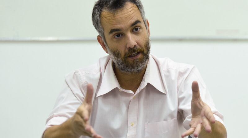 with 224856 Easy Resize.com