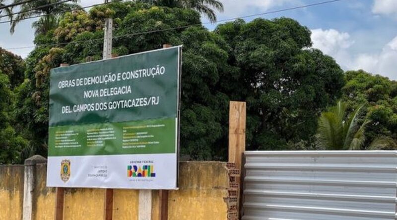 dff8e1d2 2c0f 49ff 9dad d32d196ad21e 549x333 Easy Resize.com