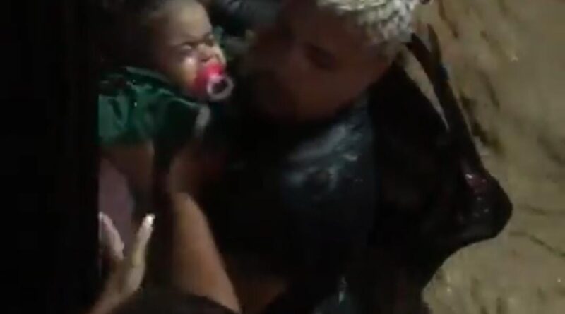 e0151004 3906 4aea 9374 c63244e556d8 Easy Resize.com