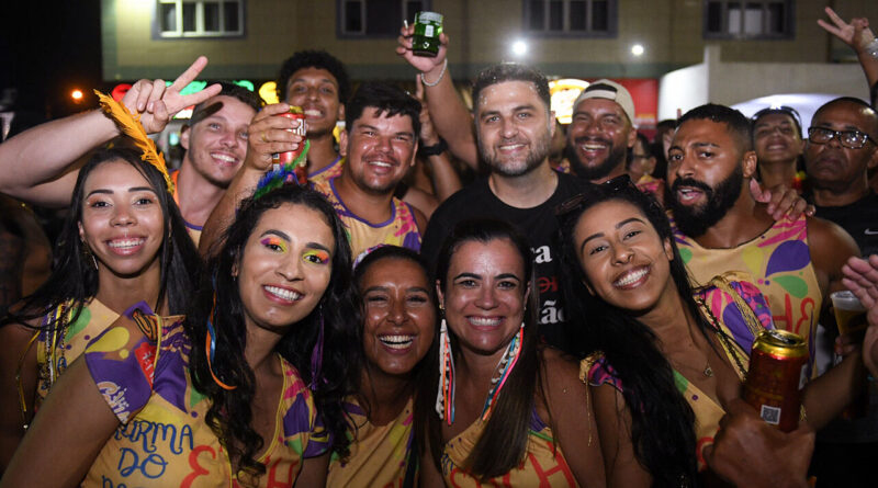 with 225267 Easy Resize.com