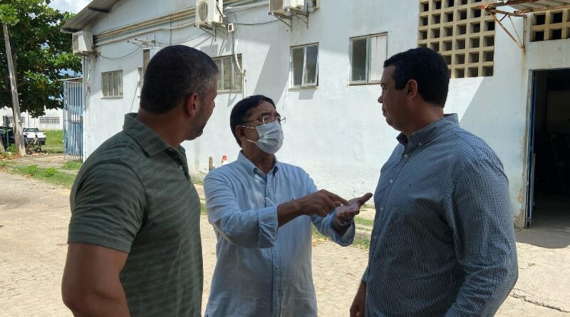 with 225579 Easy Resize.com