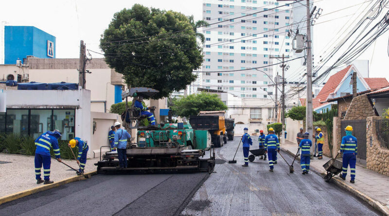 with 225589 Easy Resize.com