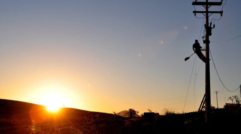 with 225633 Easy Resize.com