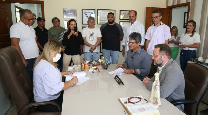 93b534e8083bb8d59b52d163f17f31e2 XL Easy Resize.com