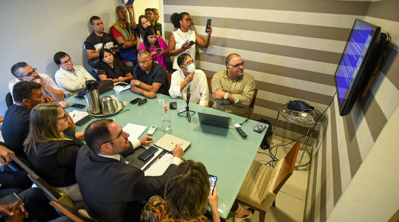 with 225793 Easy Resize.com