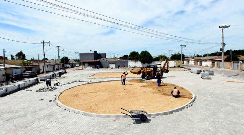 with 225906 Easy Resize.com