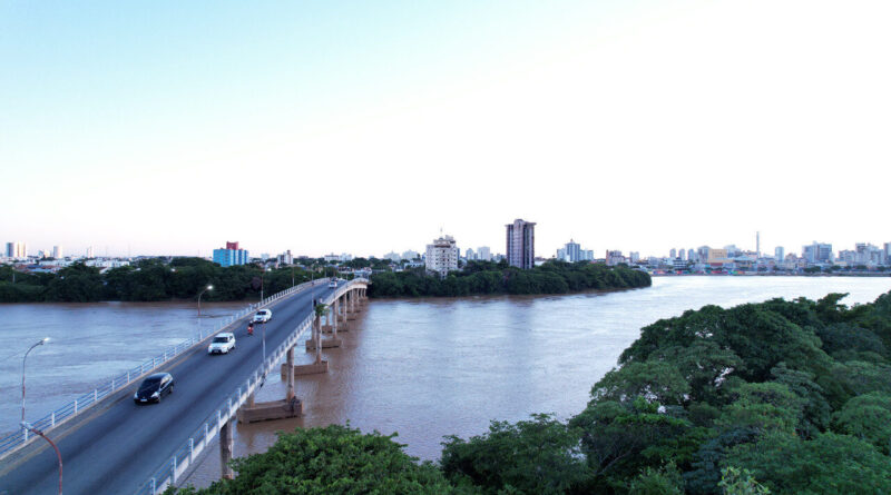 with 226051 Easy Resize.com