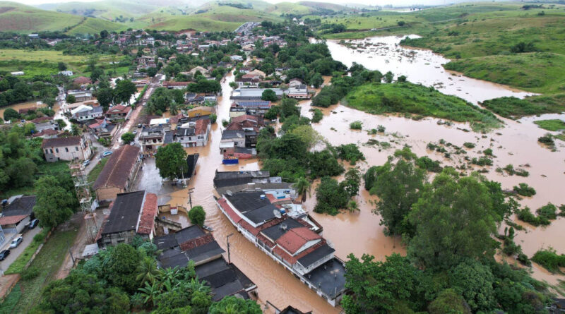 with 226227 Easy Resize.com