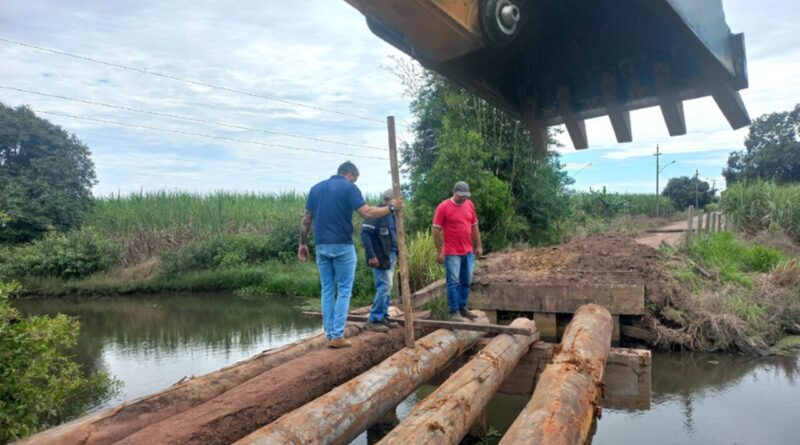 with 226763 Easy Resize.com