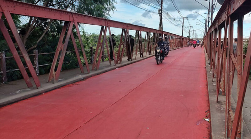 with 226773 Easy Resize.com