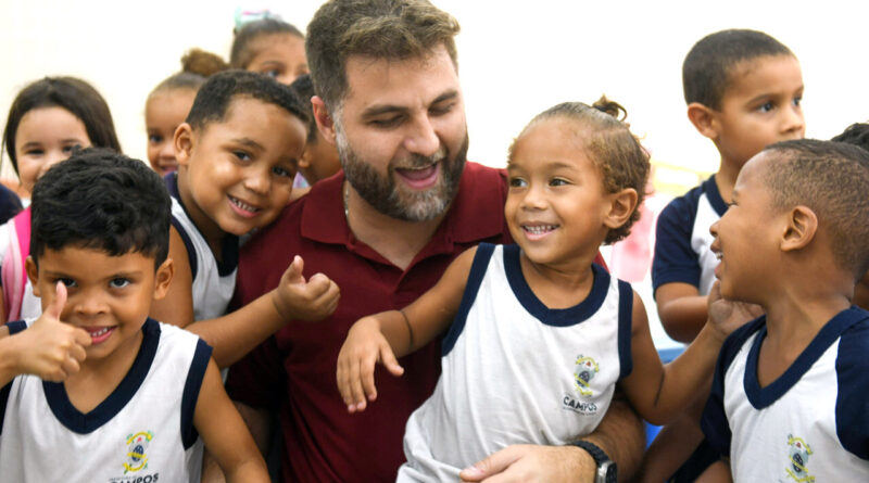 with 226849 Easy Resize.com