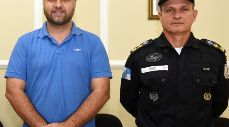 with 209016 Easy Resize.com