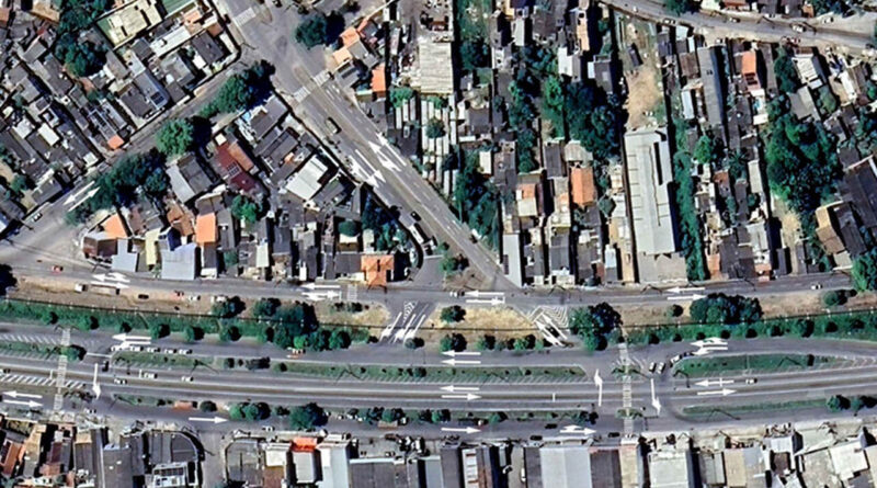 with 227548 Easy Resize.com