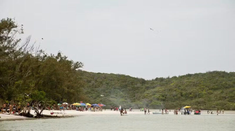 85342900 bv cabo frio 19 10 2019 rj especial costa do sol ilha do japones proibido fazer comida Easy Resize.com