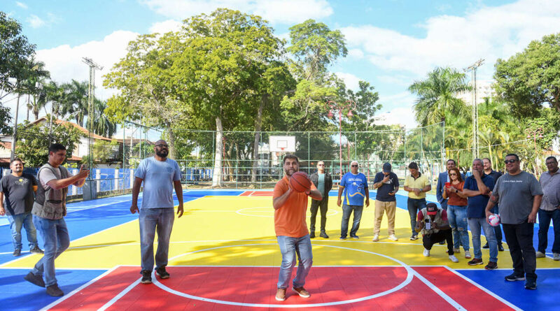 with 228223 Easy Resize.com