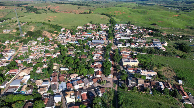 with 228254 Easy Resize.com