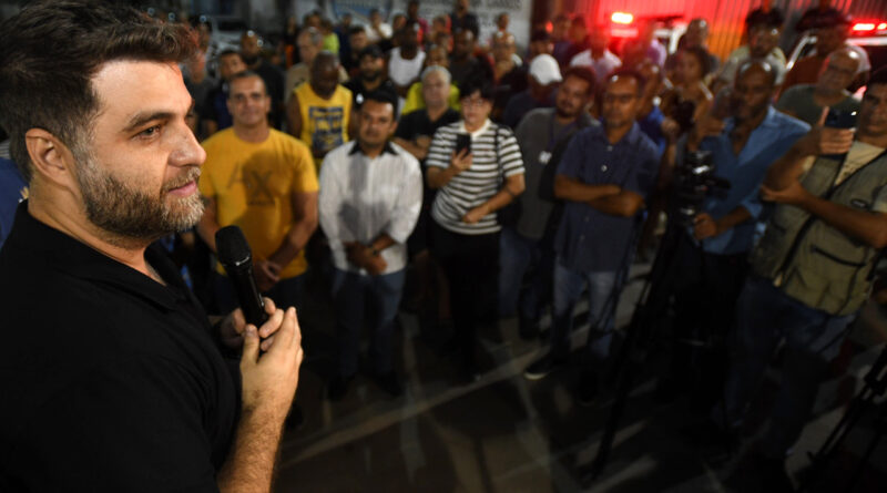 with 228880 Easy Resize.com