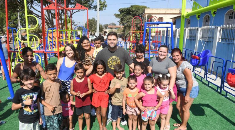 with 228893 Easy Resize.com