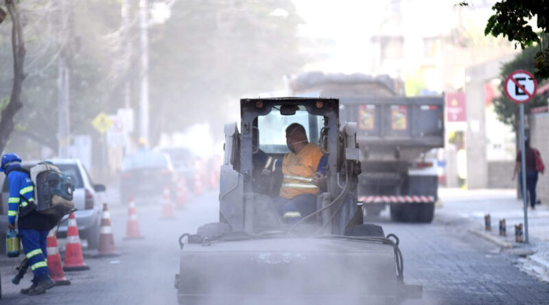 with 228991 Easy Resize.com