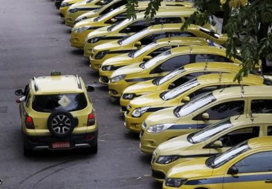 Medida provisória vai isentar taxistas de taxa de verificação de taxímetro