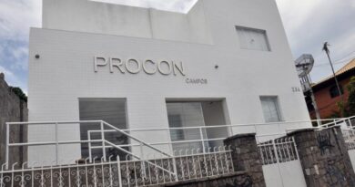 Procon Campos divulga lista de material que escolas não podem solicitar