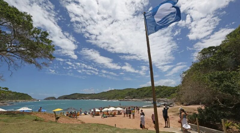 bandeira azul buzios Easy Resize.com