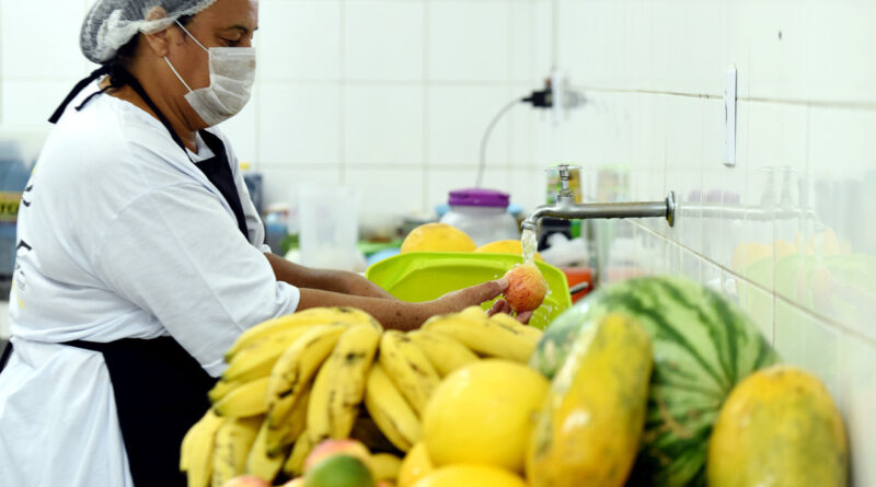 with 229094 Easy Resize.com