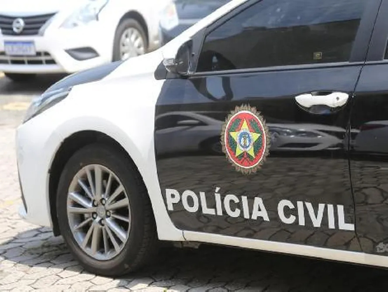Homem é preso por suspeita de matar, esquartejar, congelar, cozinhar e triturar partes do amigo