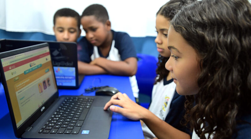 with 230274 Easy Resize.com