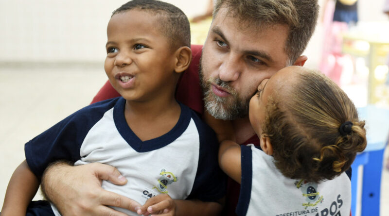 with 230528 Easy Resize.com