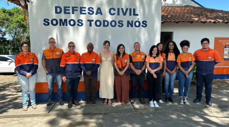 with 230621 Easy Resize.com