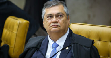 STF proíbe a criação de novos “penduricalhos” que ultrapassem o teto constitucional no serviço público