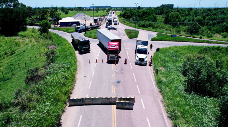 with 230987 Easy Resize.com